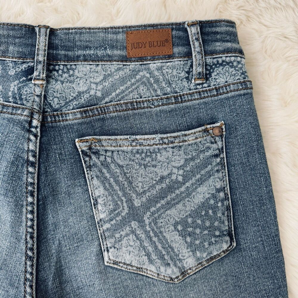 Judy Blue Denim Shorts M (W29 Inseam 3.5) Medium Super Stretch Print Denim Women - Picture 8 of 9